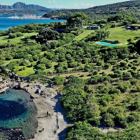 Villa Aqa Apartmán Portisco
