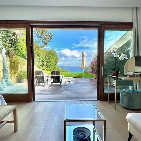Villa Aqa
