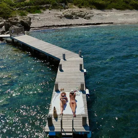Villa Aqa * مارينا دي بورتيسكو