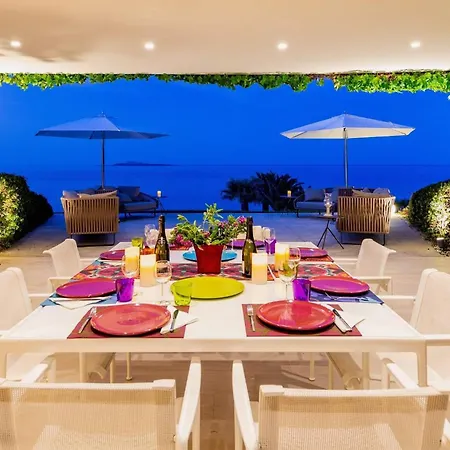 Apartment Villa Aqa